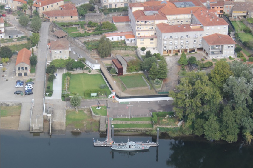 Estación naval de Tui